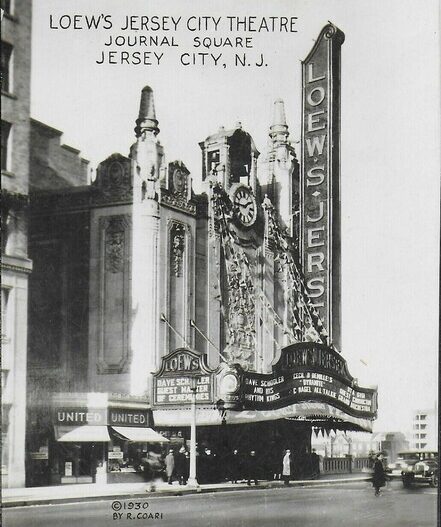 A Loew's "Wonder Theatre"
